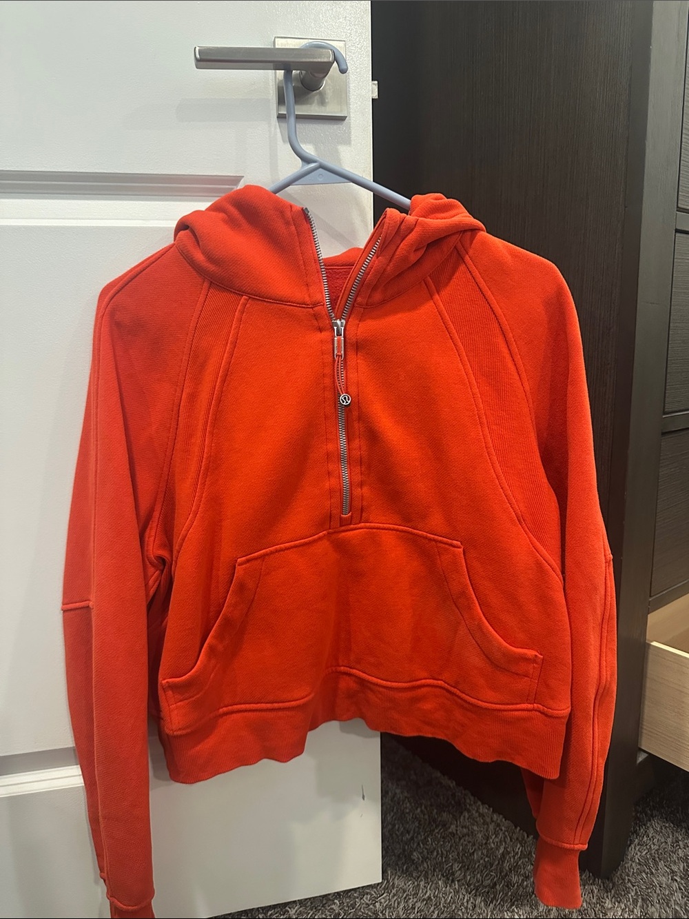 Lululemon Scuba